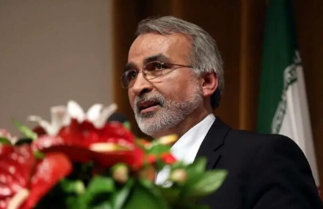 تقاضای زیر میزی معاون وزیر بهداشت به برکناری اش منجر شد