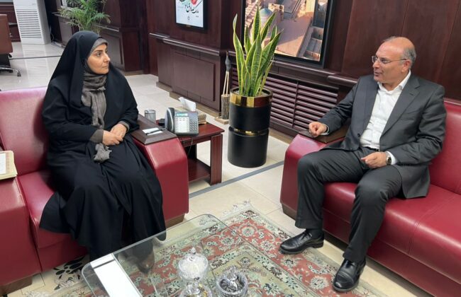 نماینده دورود و ازنا در جلسه با وزیر راه: پروژه کمربندی باید سریعتر اجرا شود